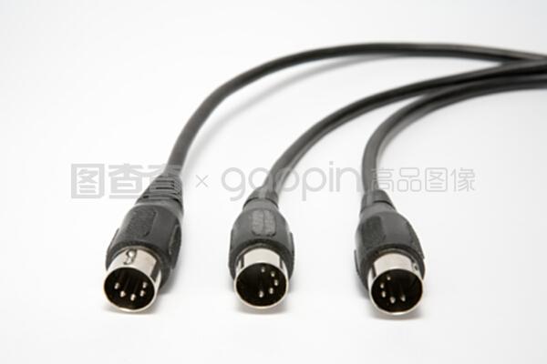 米底電纜數碼連接器 連接未來，驅動創新